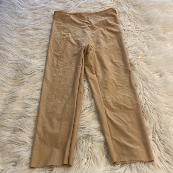 STAR BY SPANX SHAPE-WEAR SIZE L EXCELLENT CONDITION COLOR TAN - Picture 4 of 9